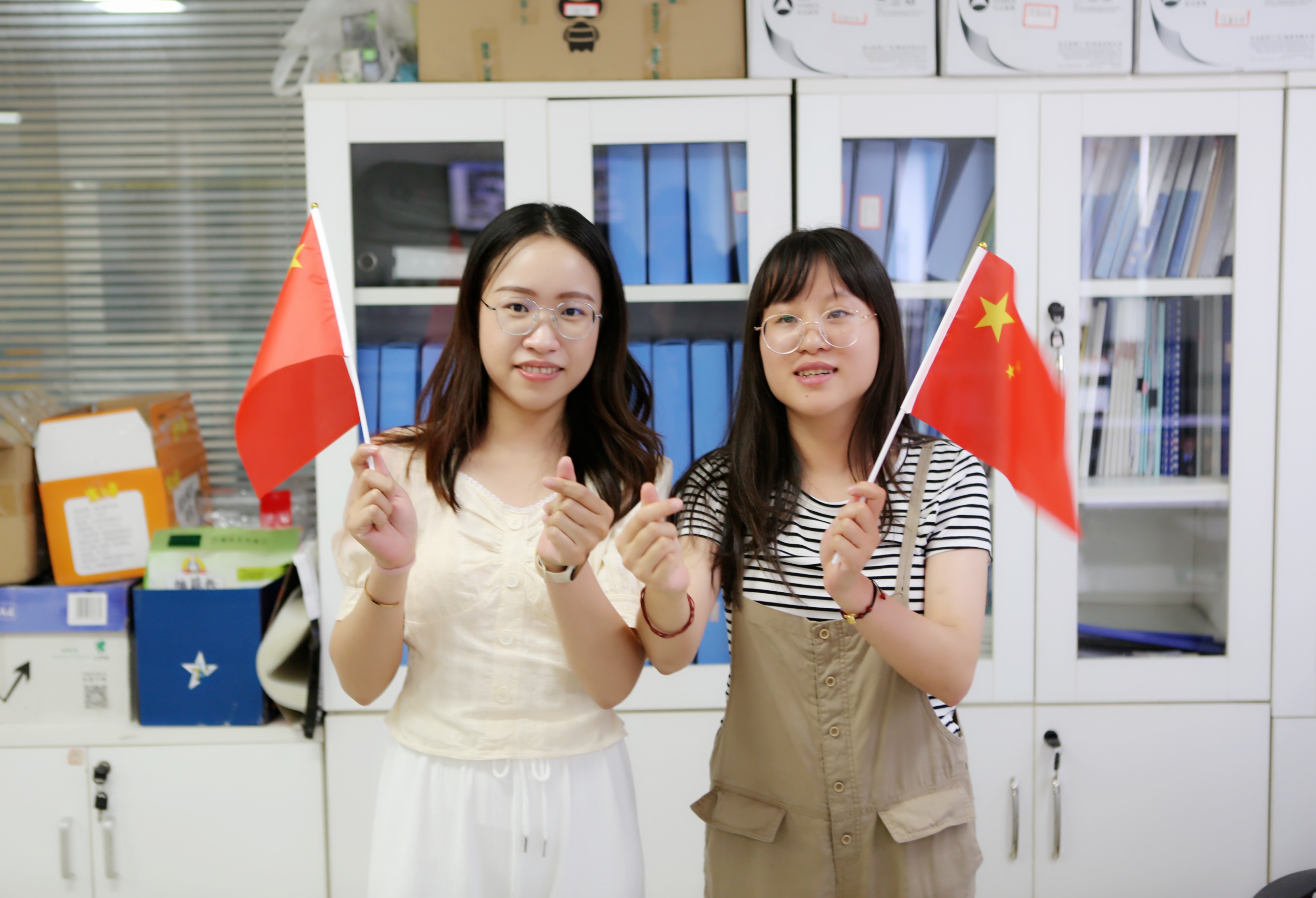 365英国上市(集团)有限公司-Official website